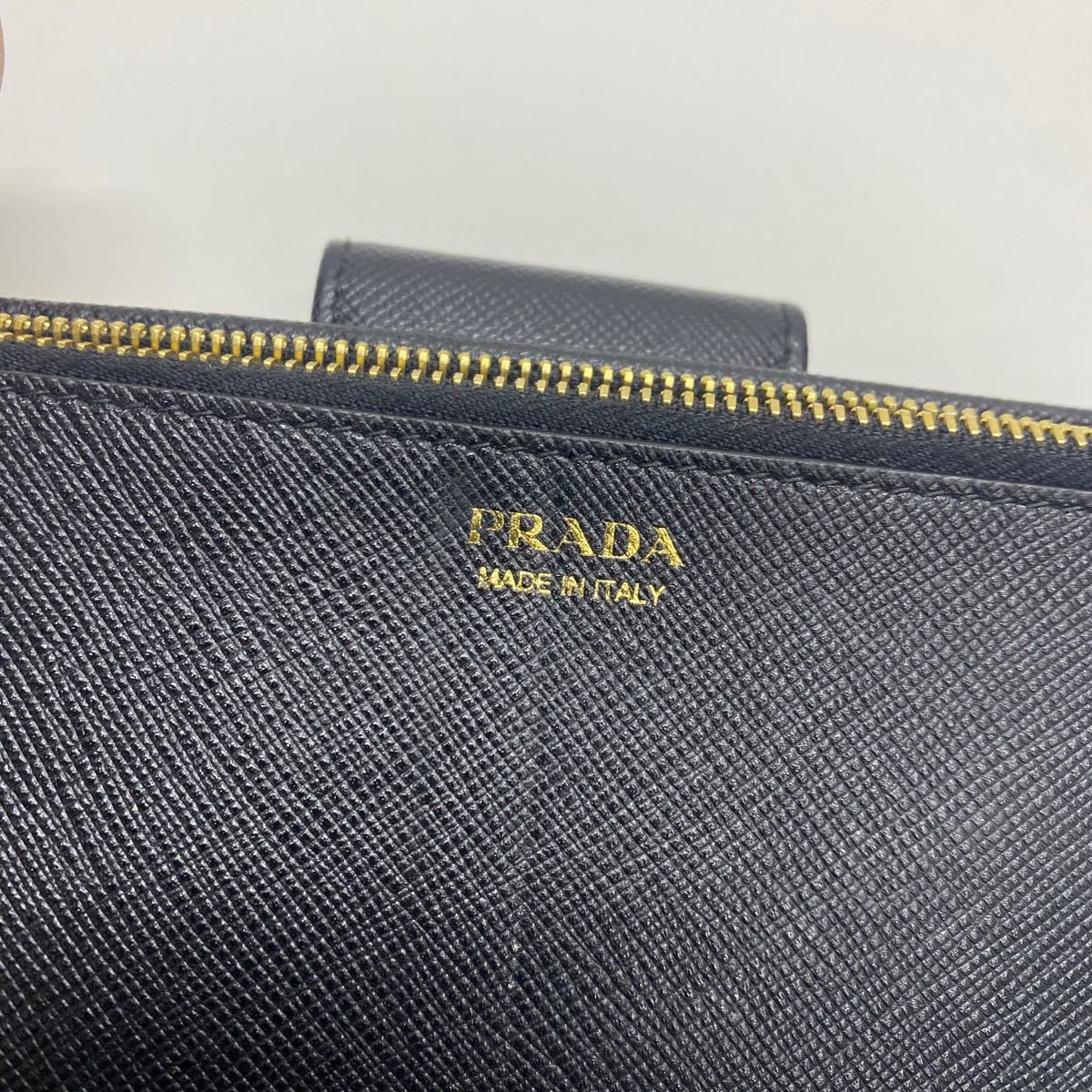 新品 PRADA サフィアーノ 2つ折レザー財布 1ML005 F0002 grw.com.mx