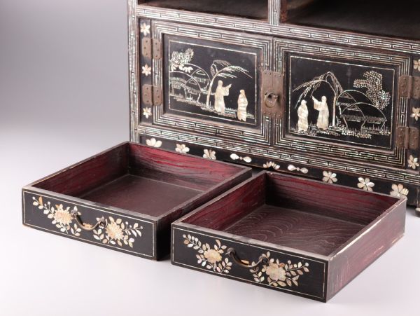 古美術朝鮮美術漆器李朝木製漆塗螺鈿細工箪笥李王家古作時代物極上品初