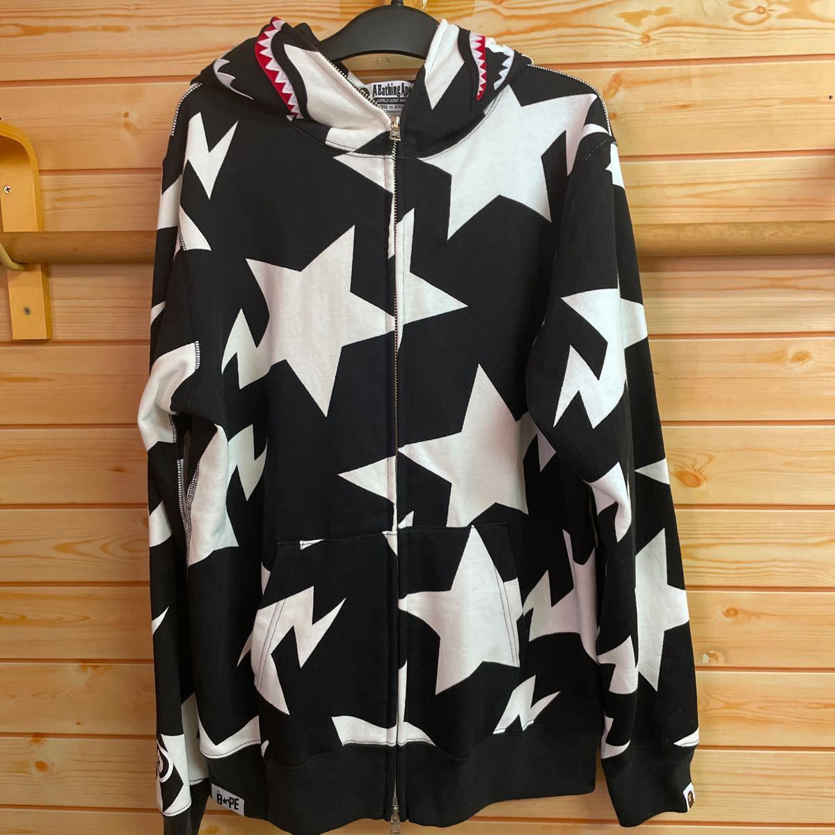 A BATHING APE アベイシングエイプ スウェットパーカー スター総柄 激安買い物サイト ジップアップパーカー スター総柄 アベイシングエイプ APE パーカー