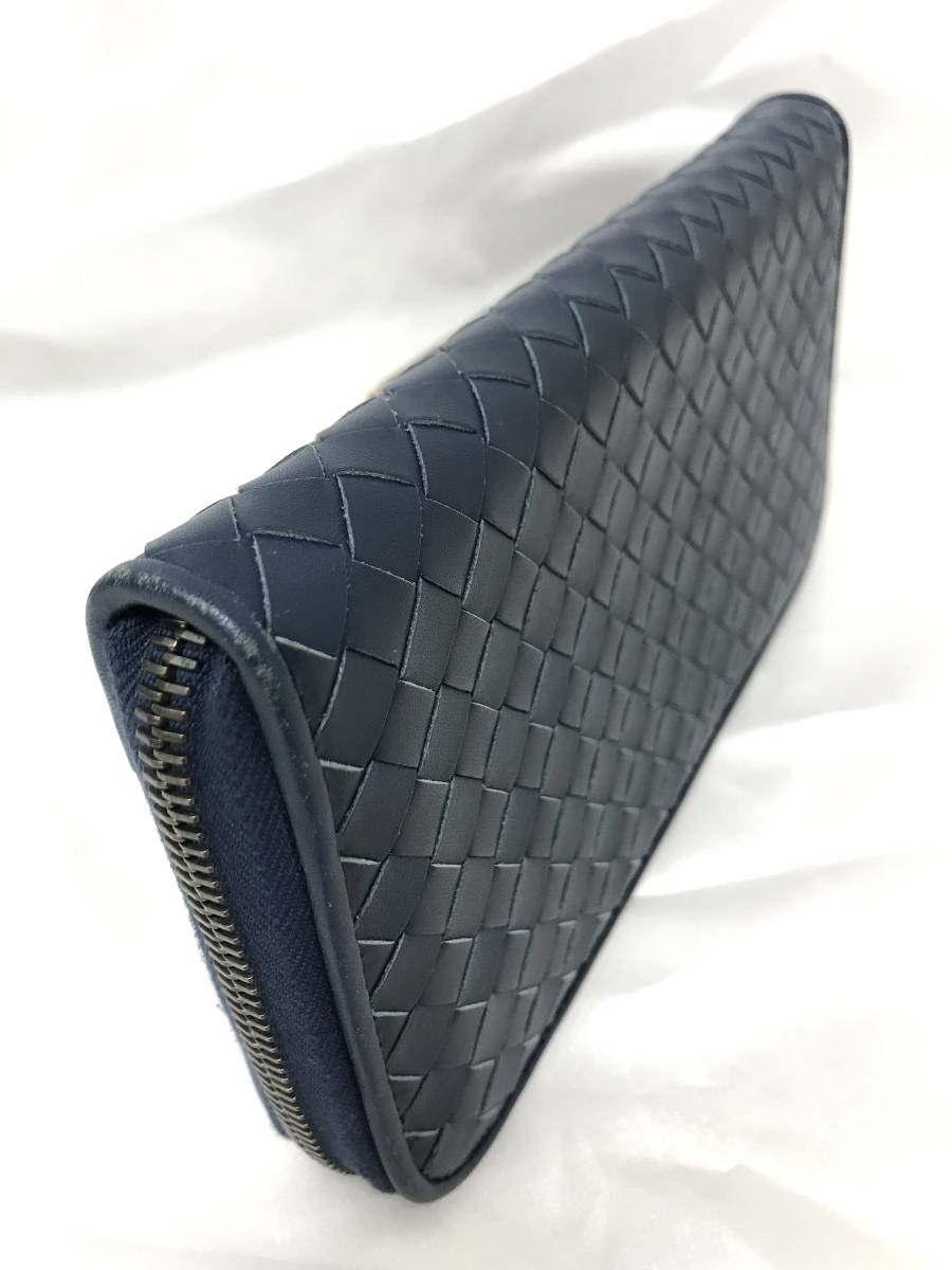 BOTTEGA VENETA ボッテガヴェネタ イントレチャート ラウンドファスナー 114076 長財布 レザー ブルー ネイビー　メンズ_画像6