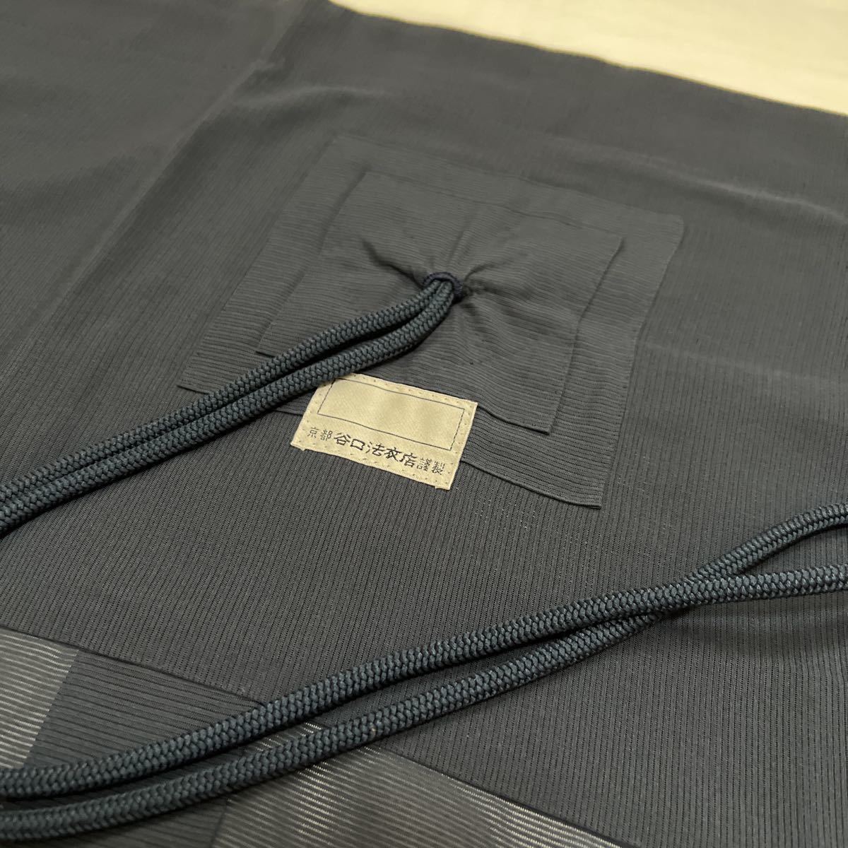 美品 曹洞宗【七条袈裟】両山紋 夏用 紺 刺繍 禅 法要 葬儀 仏具 美品 曹洞宗【七条袈裟】両山紋 夏用 紺 刺繍 禅 法要 葬儀 仏具