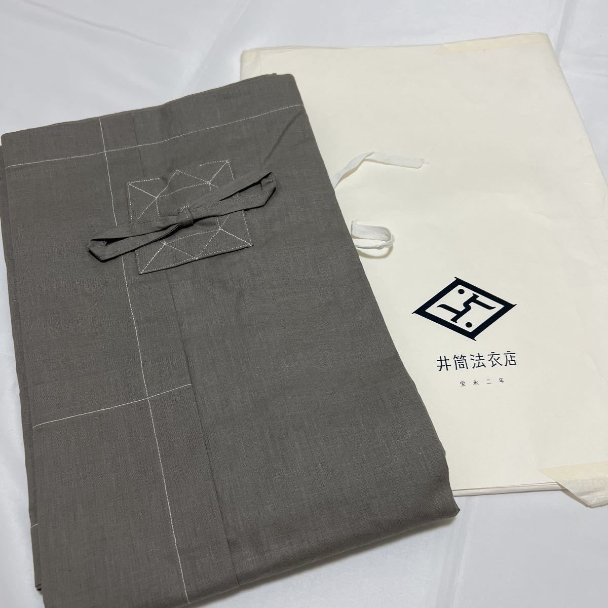 美品【七条袈裟】【如法衣】 灰色 法要 葬儀 仏具 僧侶 装束 法衣