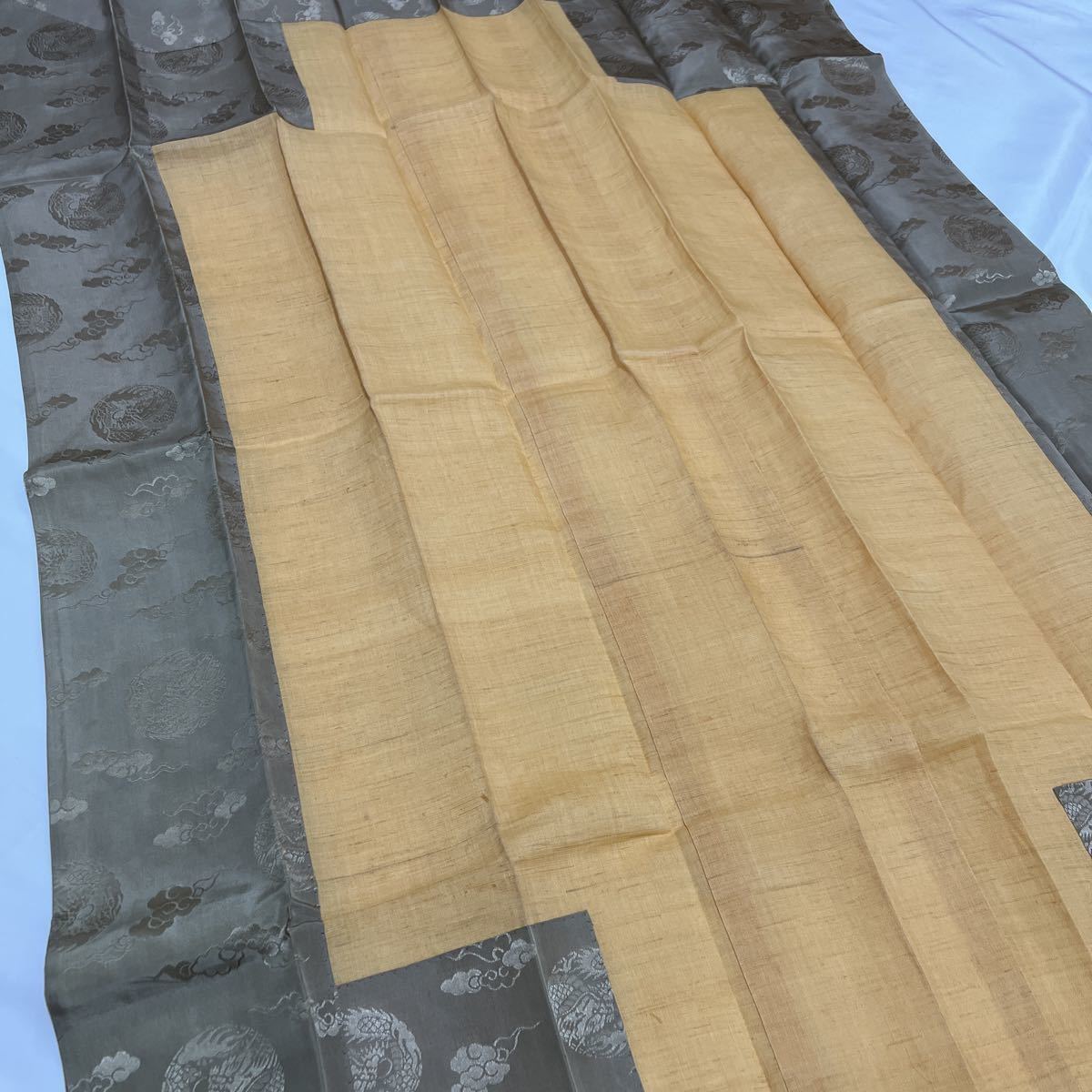 臨済宗【七条袈裟】【座具】正絹 禅 法要 葬儀 仏具 僧侶 装束 臨済宗【七条袈裟】【座具】正絹 禅 法要 葬儀 仏具 僧侶 装束