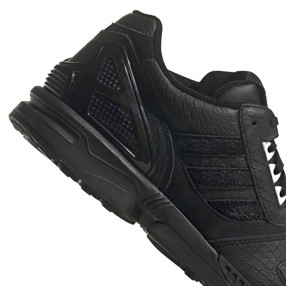 黒のみ Yahoo!オークション - adidas ZX8000 W 黒/黒/白 26.0cm