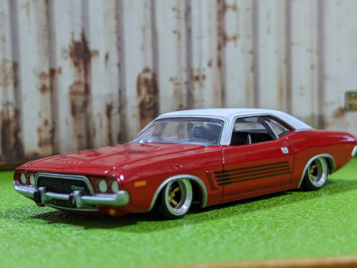 * редкость 1/64 Tomica размер Dodge Challenger модифицировано глубокий обод, низкая подвеска, кроме того различный выставляется!