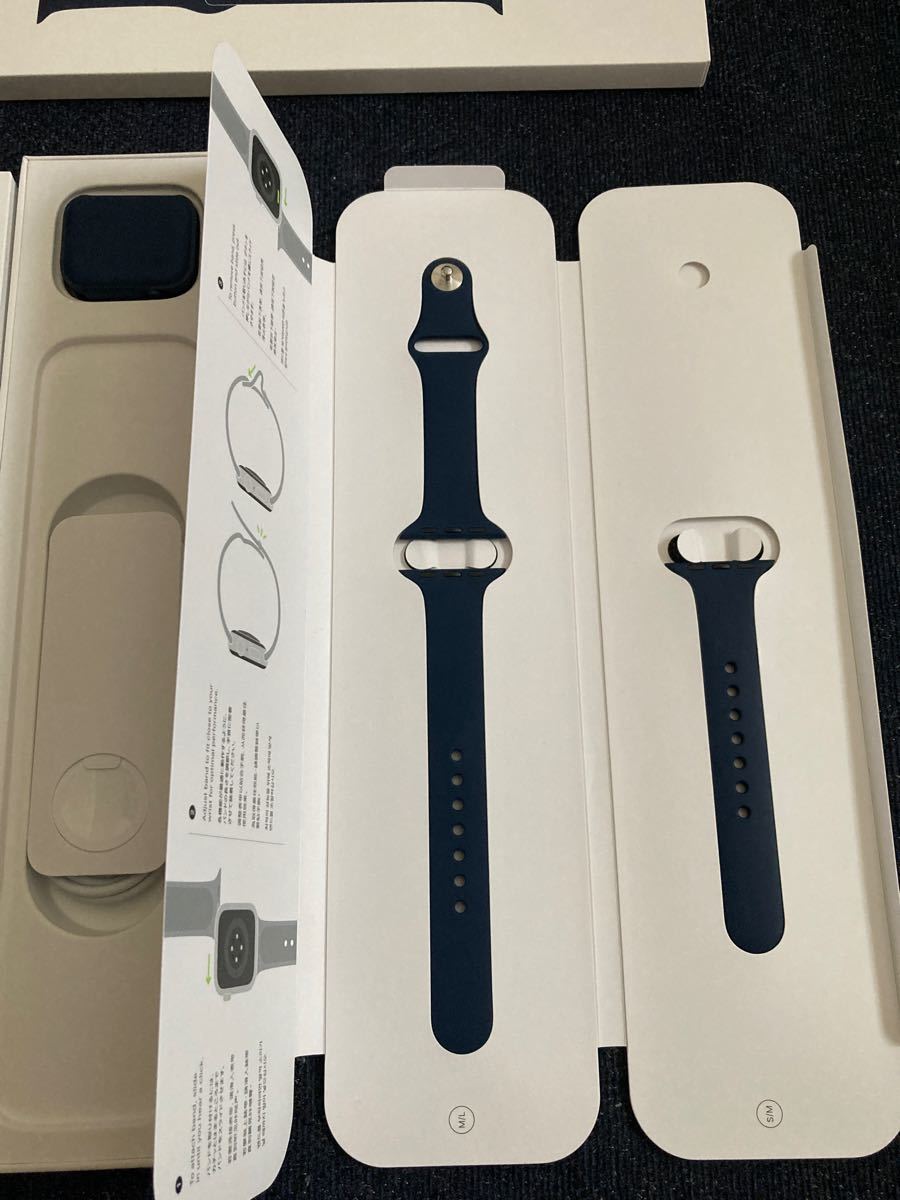 週末限定値下げ中 Apple Watch Series 6 GPS 40mm MG143J/A