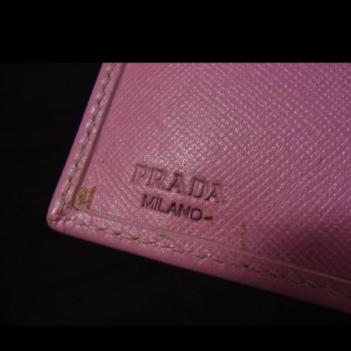 【美品】☆PRADA プラダ サフィアーノレザー Wホック 三角プレート金具 二つ折り 財布 ピンク 1