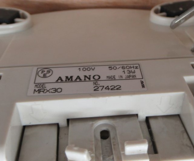 【送料無料】 アマノ AMANO MRX-30 勤怠タイムレコーダー +集計・設定カード+タイムカード+マックス ER-RW30 カードラック30名×2