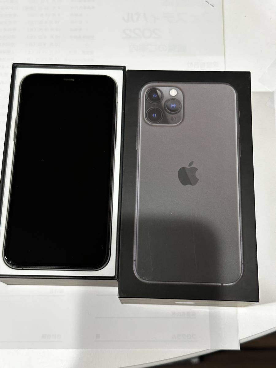 iphone 11 pro 512GB SIMロック解除済 ドコモ スペースグレイ smk