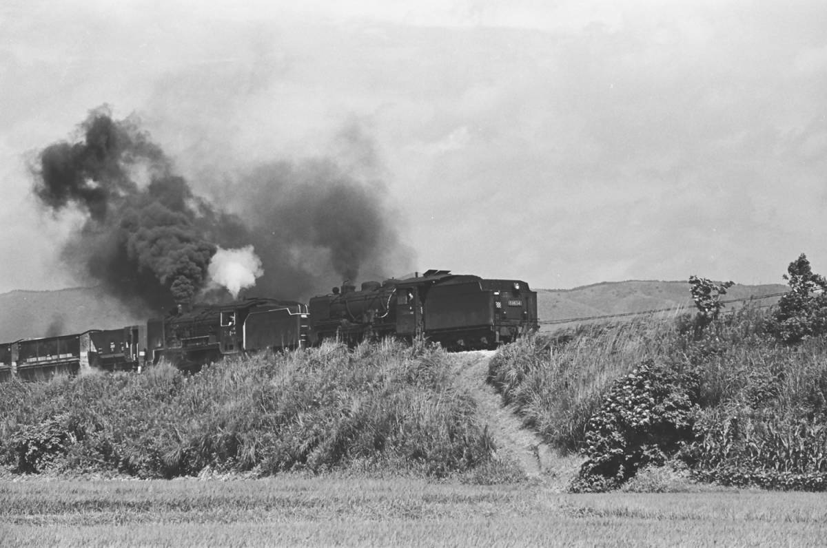 飾って楽しむ鉄道写真（去りゆく蒸気機関車：後藤寺線 ） NO.63830068「59634他」_画像1