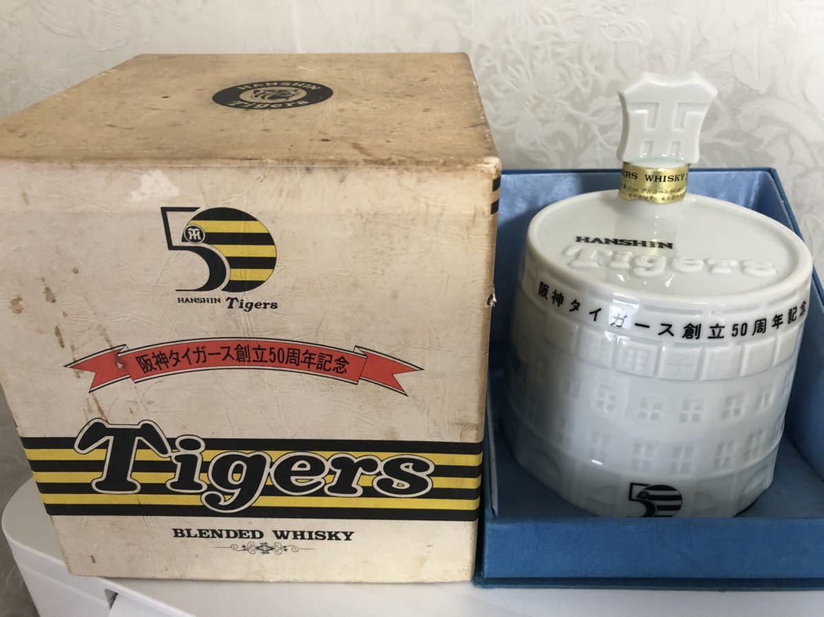 阪神タイガース ウイスキー 創立50周年記念 陶器 特級 三楽オーシャン 760ml 43% 未開封 古酒 箱付き