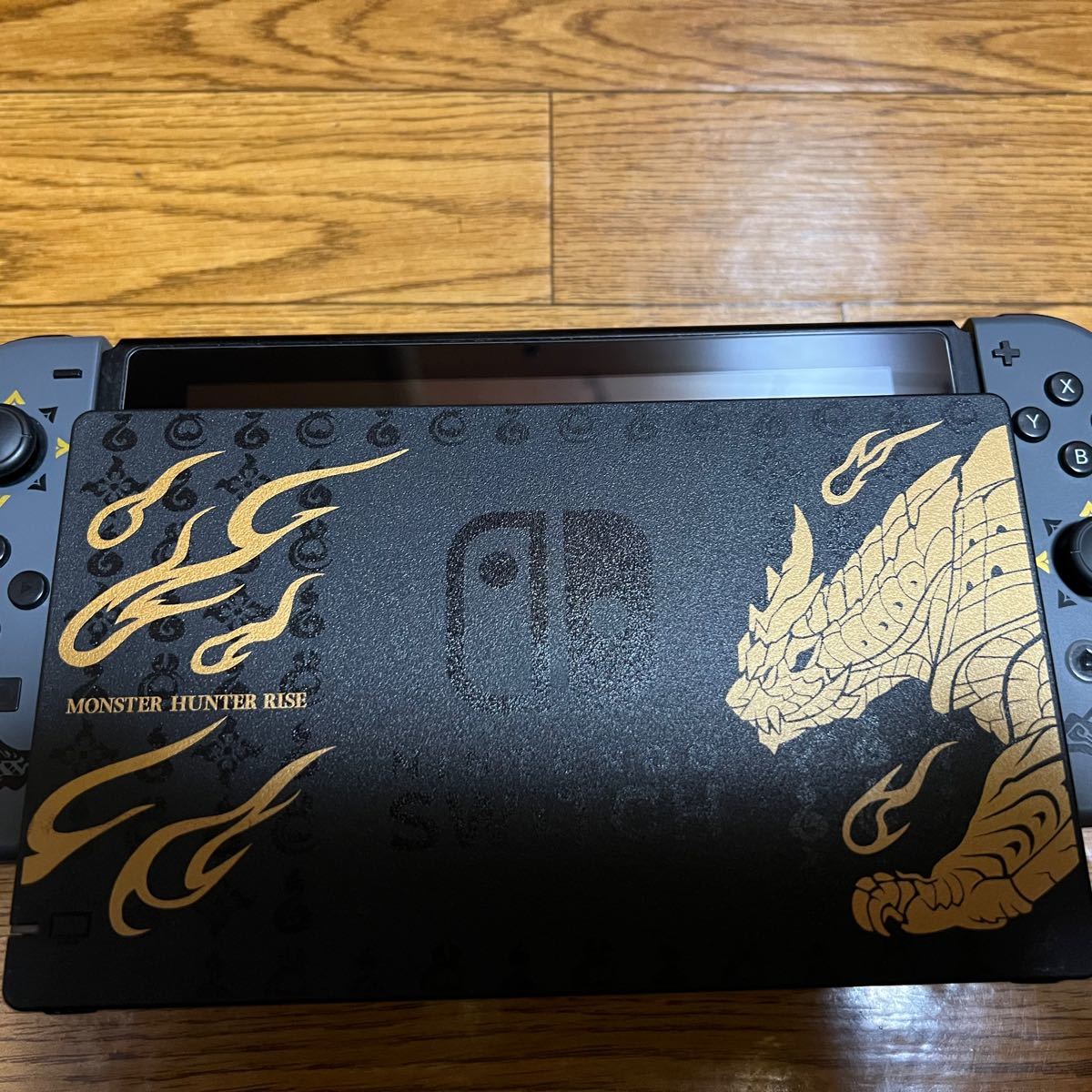 Nintendo Switch モンハンライズ仕様|Yahoo!フリマ(旧PayPay Nintendo Switch モンハンライズ仕様|Yahoo!フリマ(旧PayPay