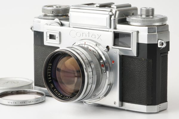 Zeiss Ikon Contax IIIa / Carl Zeiss Sonnar 50mm F1.5 #7700