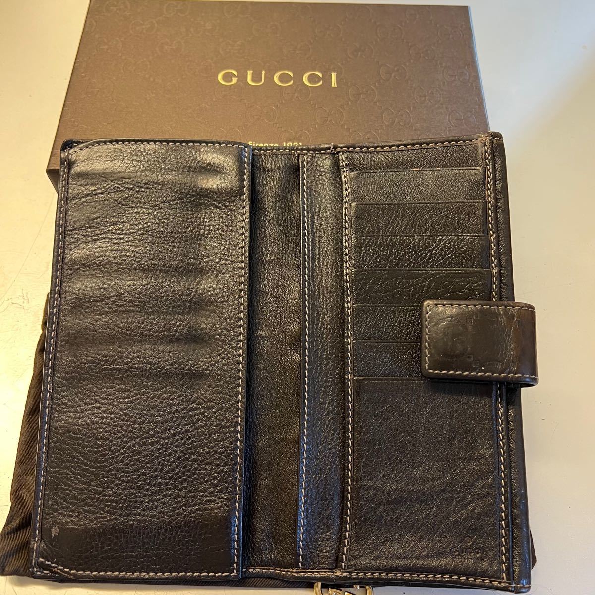 未使用に近い】 GUCCI グッチ 長財布 財布 金具 レザー-