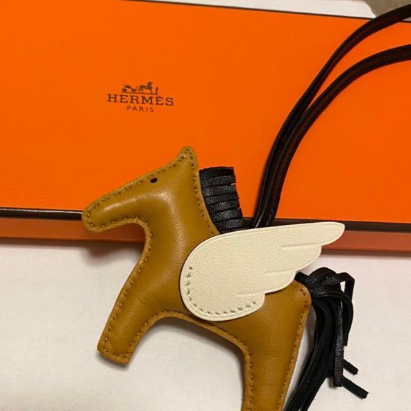 美品 HERMES エルメス ロデオ チャーム キーホルダー ペガサス PM