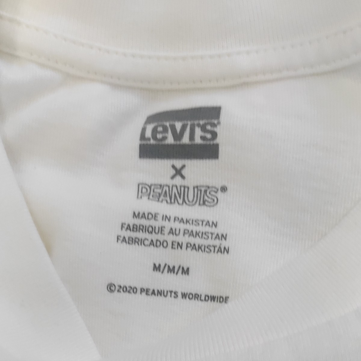 LEVIS  スヌーピー コラボTシャツ