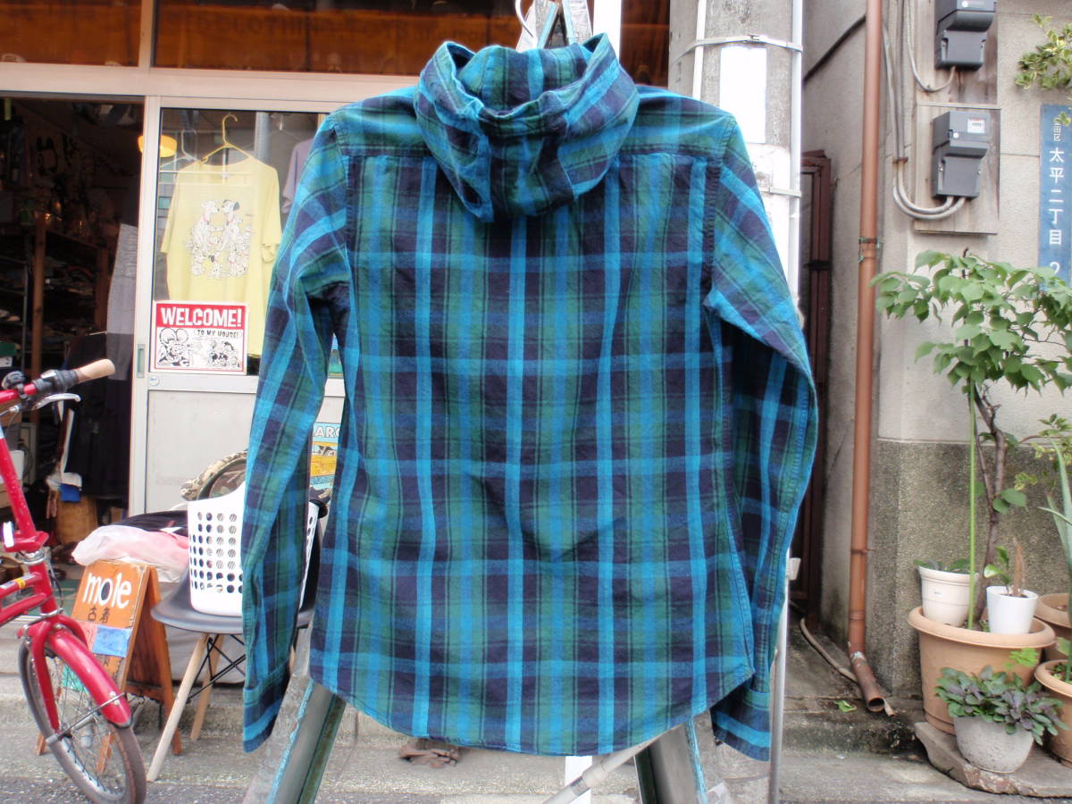  beautiful goods!chunijia made Frank Lynn and Marshall with a hood .. check pattern . long sleeve shirt size M?