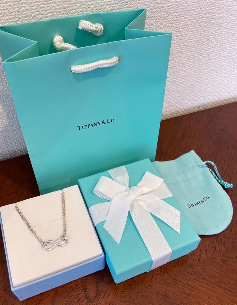 新品 正規品 ティファニー tiffany&co ネックレス インフィニティ シルバー ケース 巾着 紙袋 リボン プレゼント ギフト