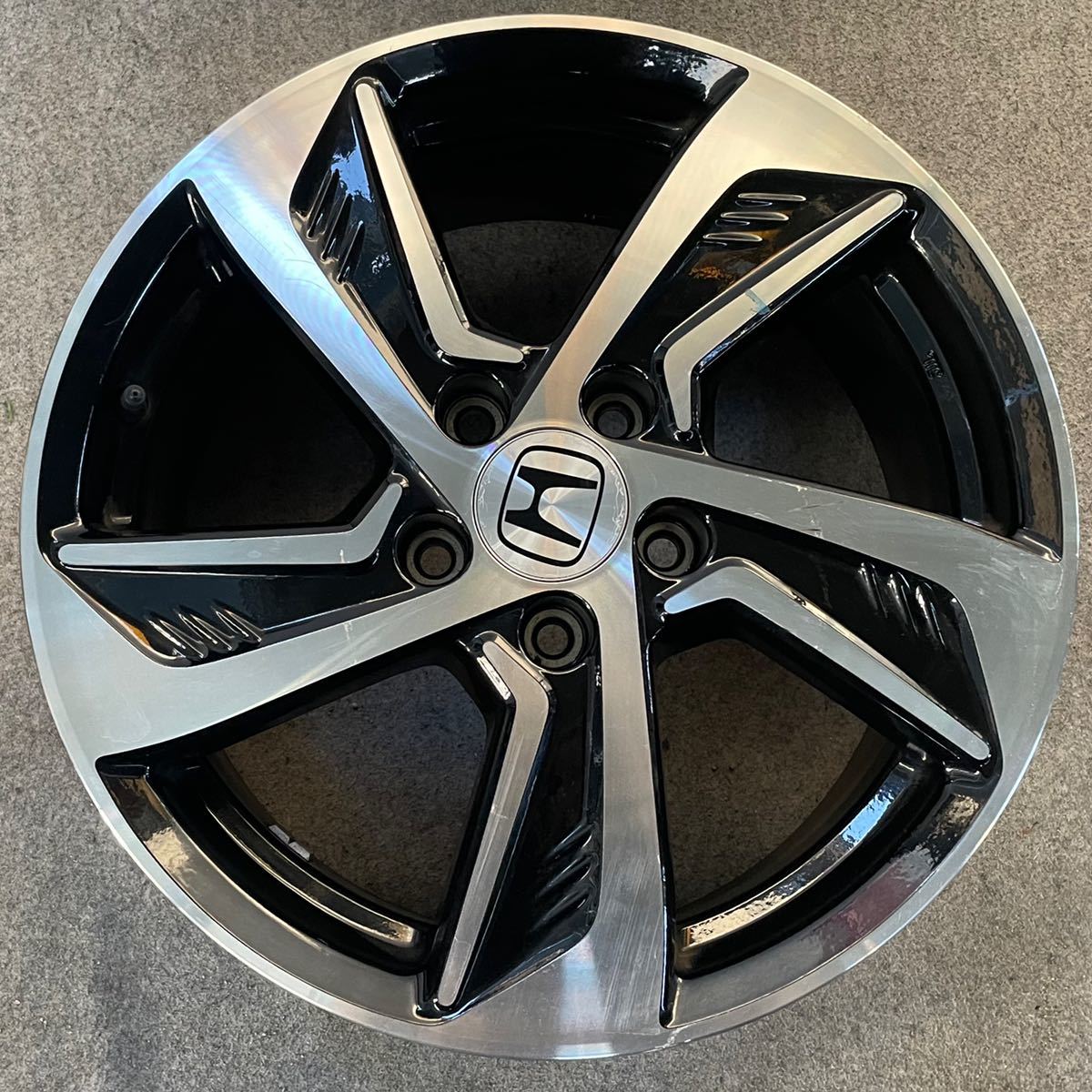 色々な HONDAオデッセイ純正 17インチ×7J +55 PCD 114.3 5穴 ienomat