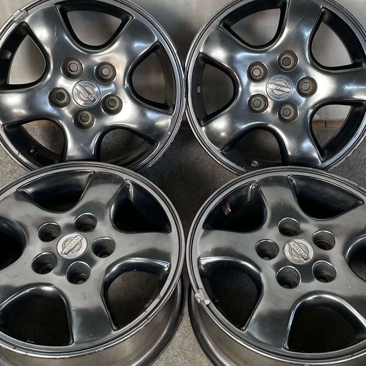 ヤフオク! - NISSAN日産純正15インチ×6JJ+45 PCD114...
