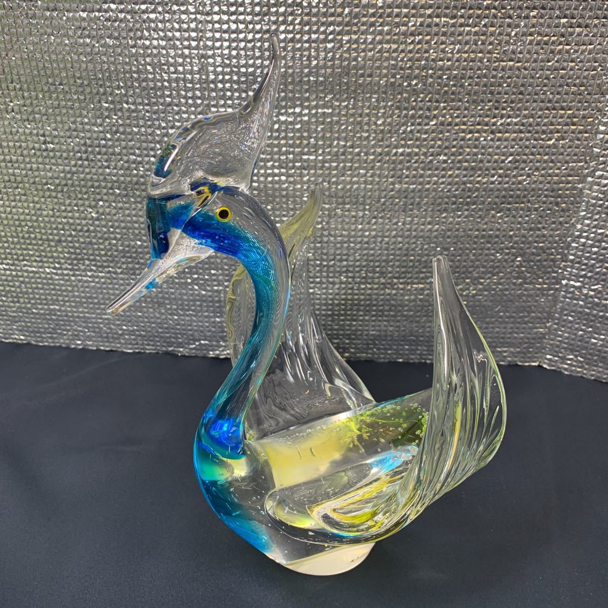 ★大阪堺市/引き取り可★MULTI GLASS マルティグラス 白鳥？ 鳳凰？ スワン 鳥 ガラス工芸 置物 ハンドクラフト 青 黄 硝子 インテリア★_画像1