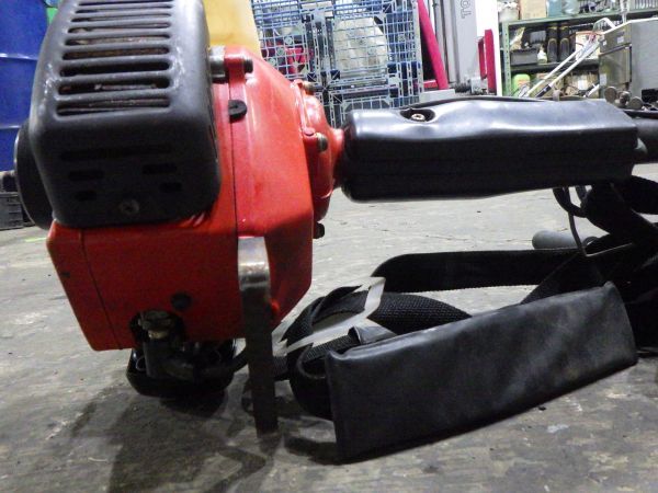 たu946▽ ゼノア 肩掛け式 草刈機 刈払機 BC430FW G4K 40cc 怪物 たu946▽ ゼノア 肩掛け式 草刈機 刈払機 BC430FW G4K 40cc 怪物