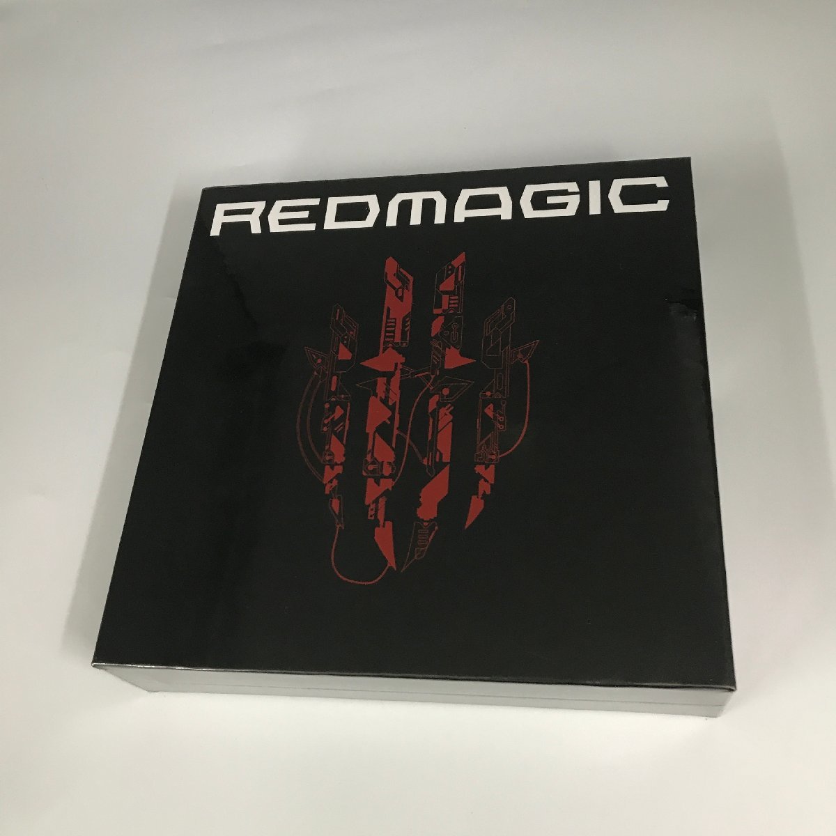 新品未開封/送料無料】 国内版SIMフリー Nubia RedMagic6 5G 12GB