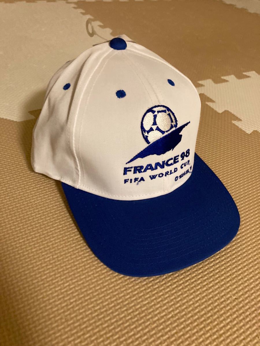 FIFA WORLD CUP フランス大会1998年 キャップ 54cm www.pefc.com.uy