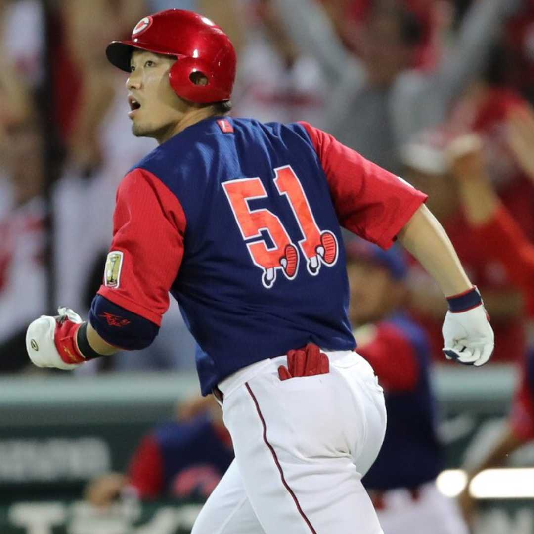 着用1回 鈴木誠也 #51 ℃℃℃ユニフォーム 広島東洋カープ Mサイズ 数量限定 ミズノ 2018年 ドドド 希少 レア 小園海斗