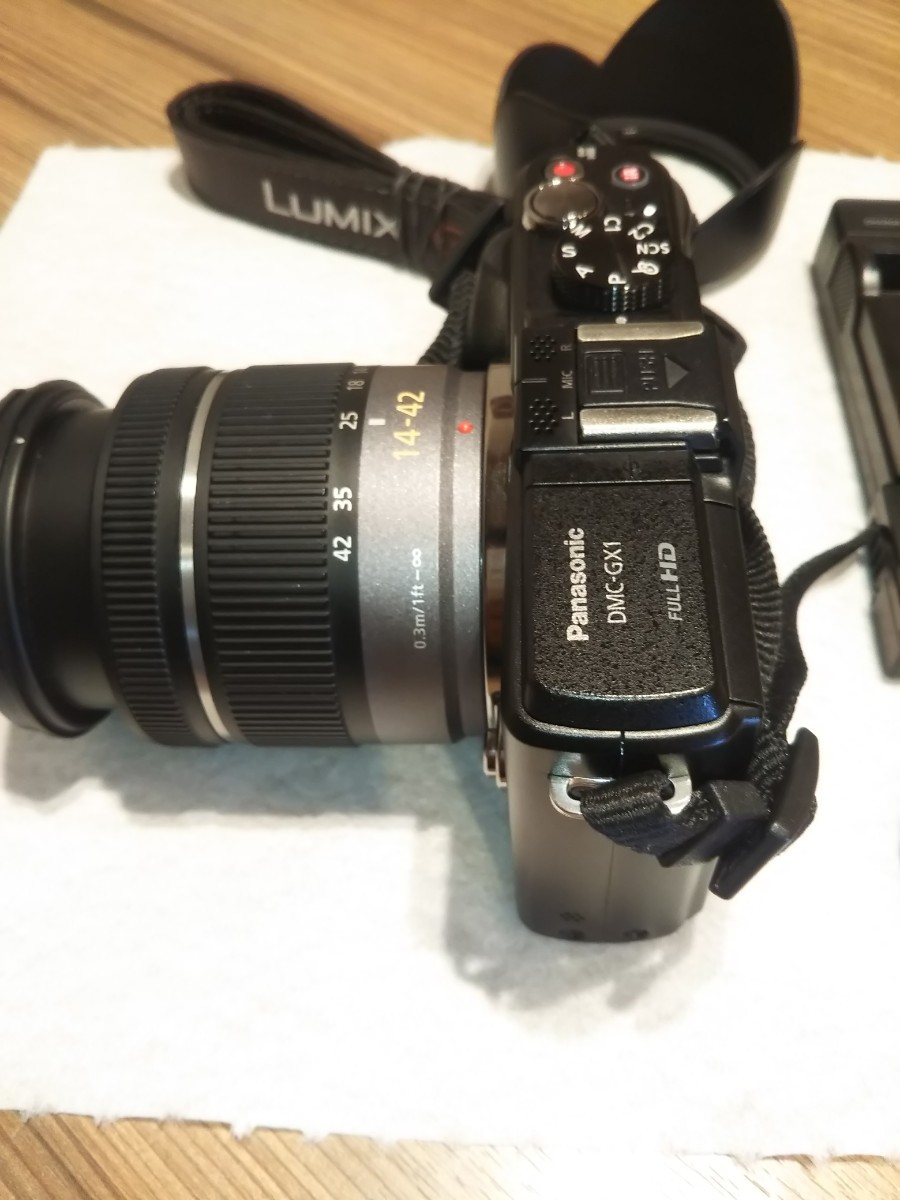 Panasonic LUMIX DMC-GX-1 レンズキット 14-42mm|Yahoo!フリマ Panasonic LUMIX DMC-GX-1 レンズキット 14-42mm|Yahoo!フリマ
