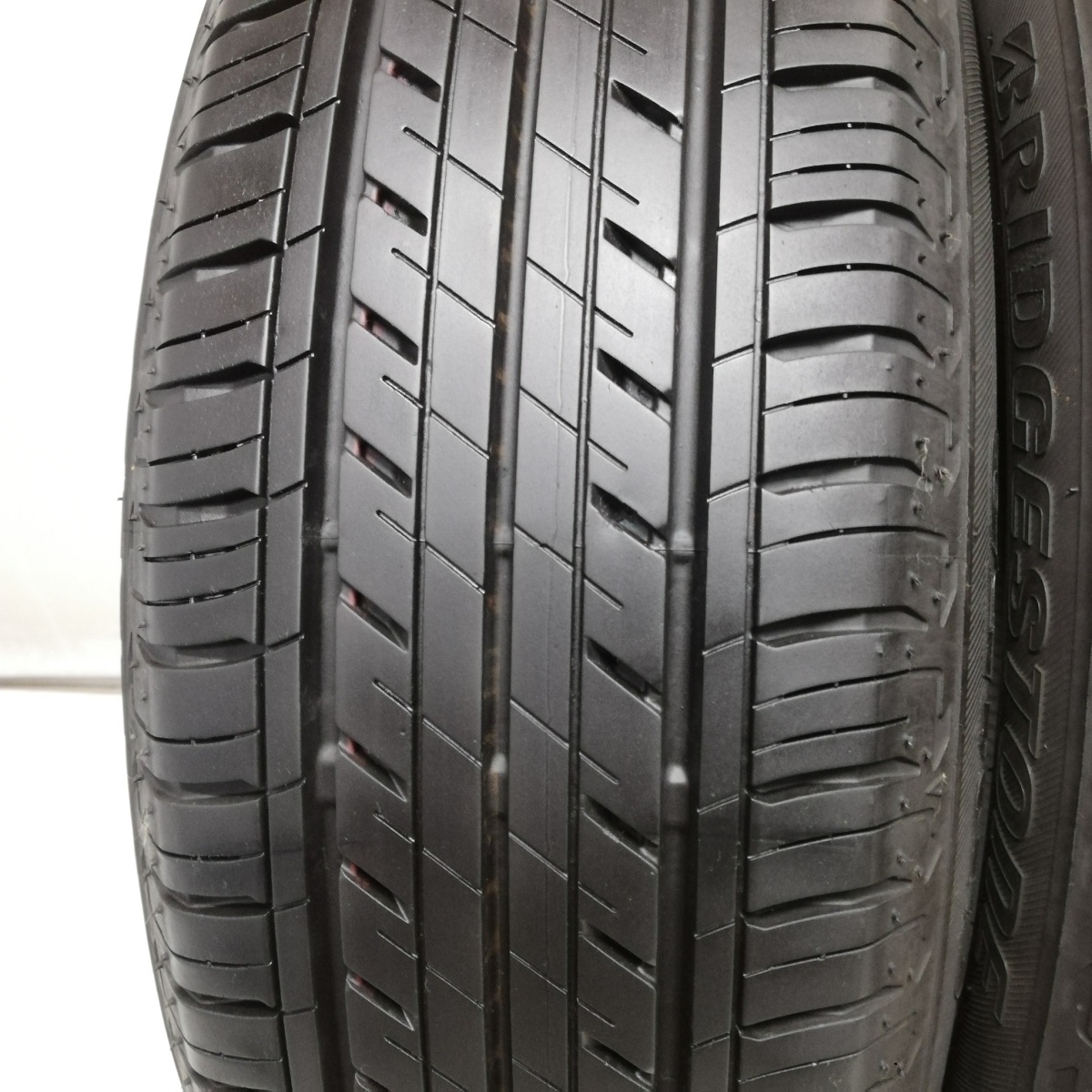 ◆本州・四国は送料無料◆ ＜ノーマル 2本＞ 185/60R15 ブリヂストン エコピア EP150 '18 80% カローラアクシオ　ヴィッツ スイフト_画像2