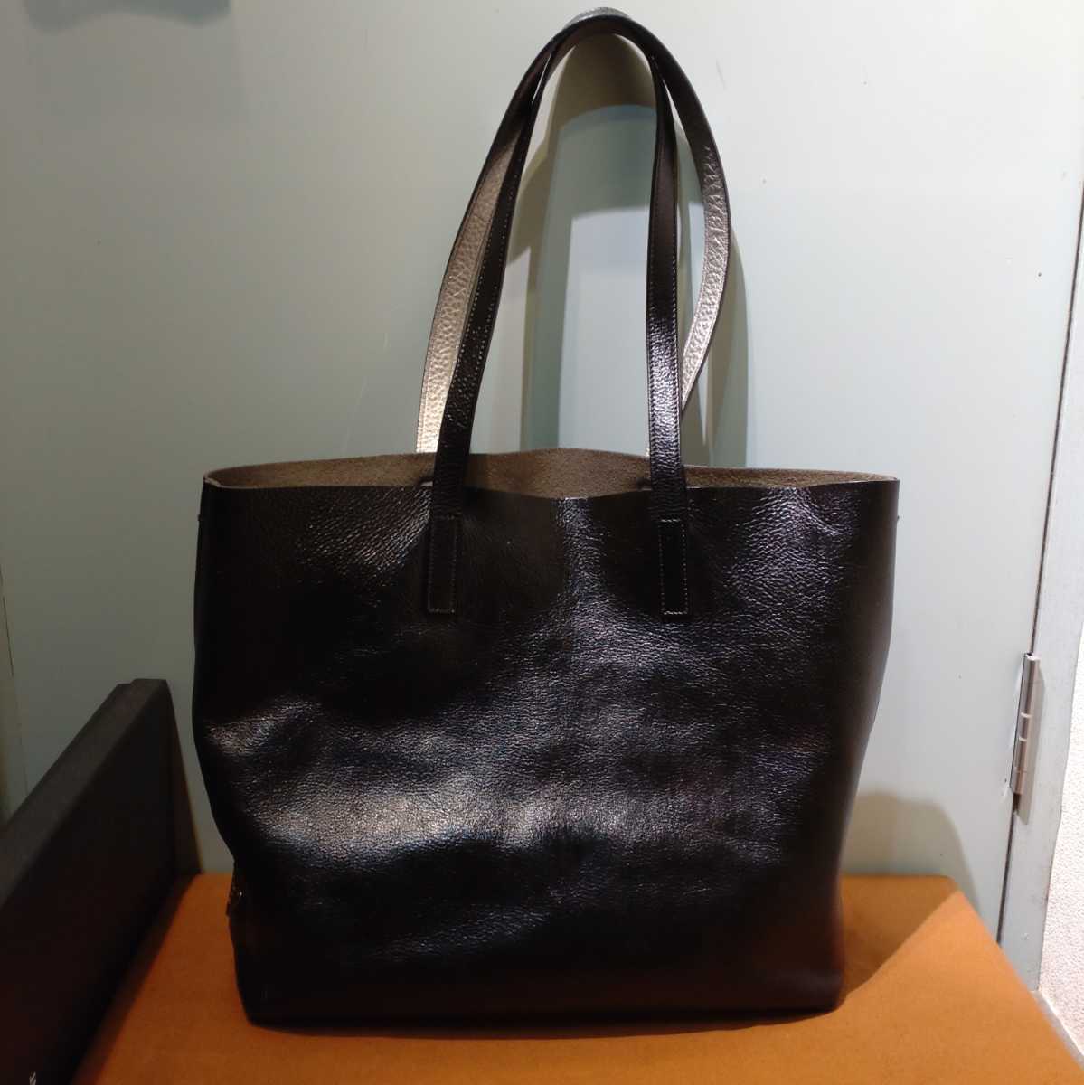 PRADA トートバッグ レザー バイカラー 三角ロゴ ブラック 黒 シルバー