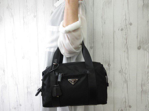 【限定販売】バッグ極美品 PRADA プラダ ハンドバッグ ショルダーバッグ バッグ ナイロン