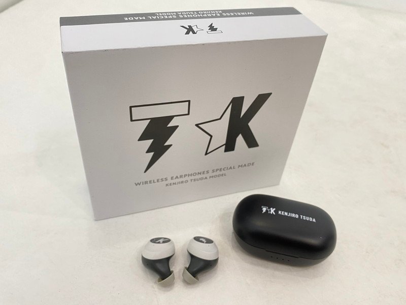 TRUE WIRELESS STEREO EARPHONES 津田健次郎 モデル ワイヤレス