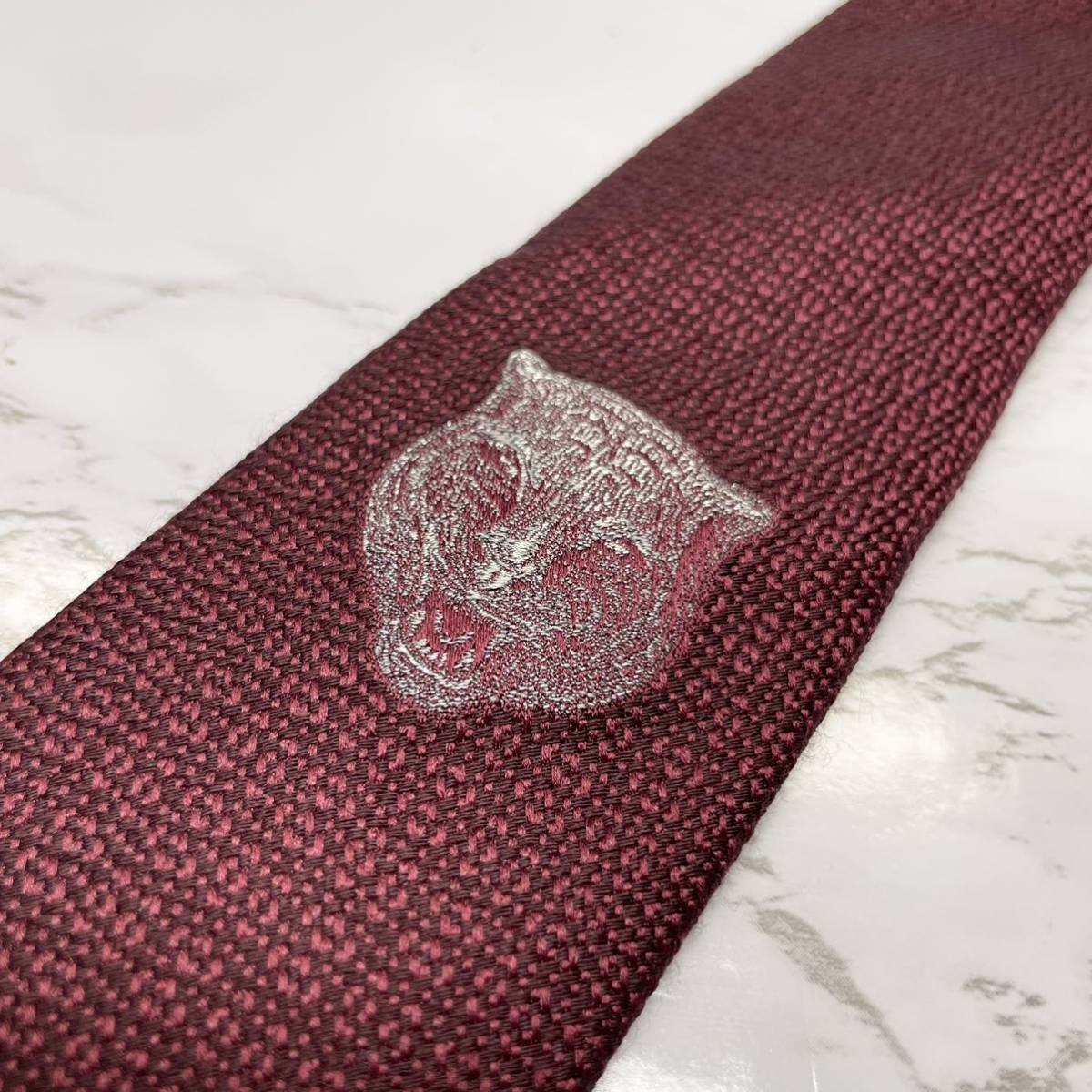 極 現行 GUCCI ネクタイ シルク54% タイガー 虎 蜂 ビー ワンポイント 買付 GUCCI ネクタイ 希少品 タイガー ネクタイ
