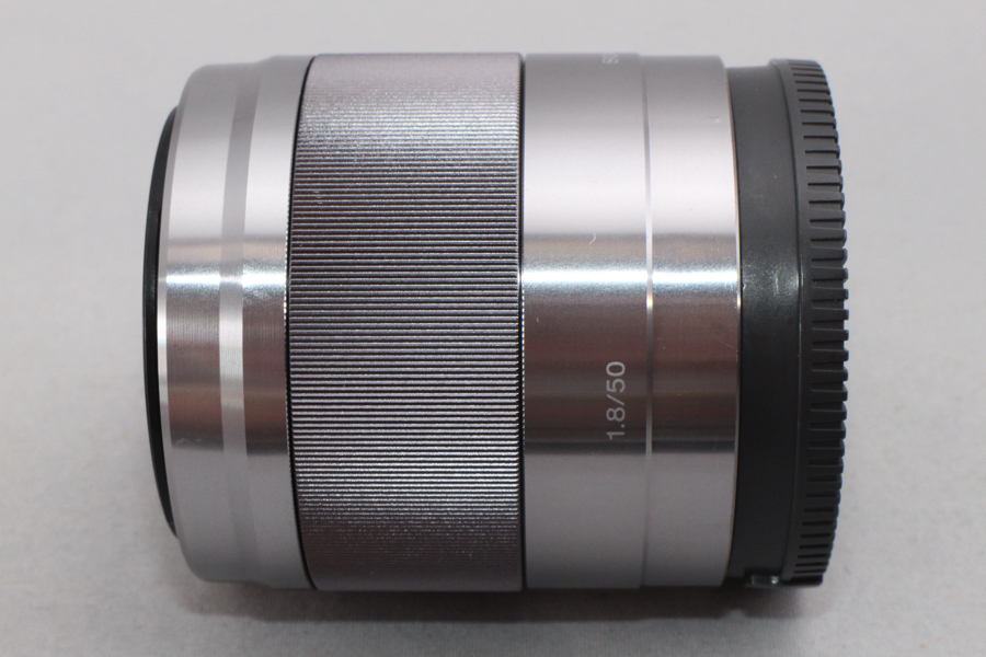 3631- ソニー SONY 単焦点レンズ E 50mm F1.8 OSS SEL50F18 シルバー