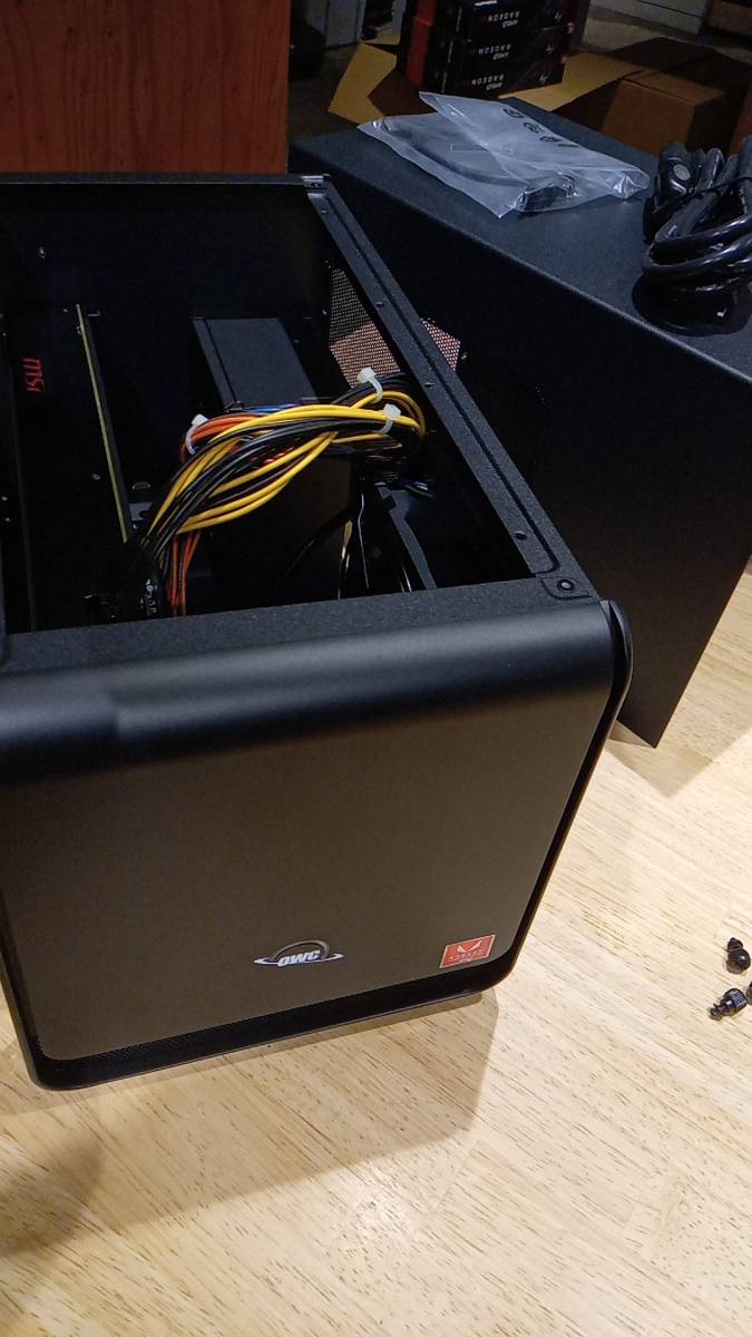 外付けGPUボックス eGPU Mercury Helios VEGA ② - www