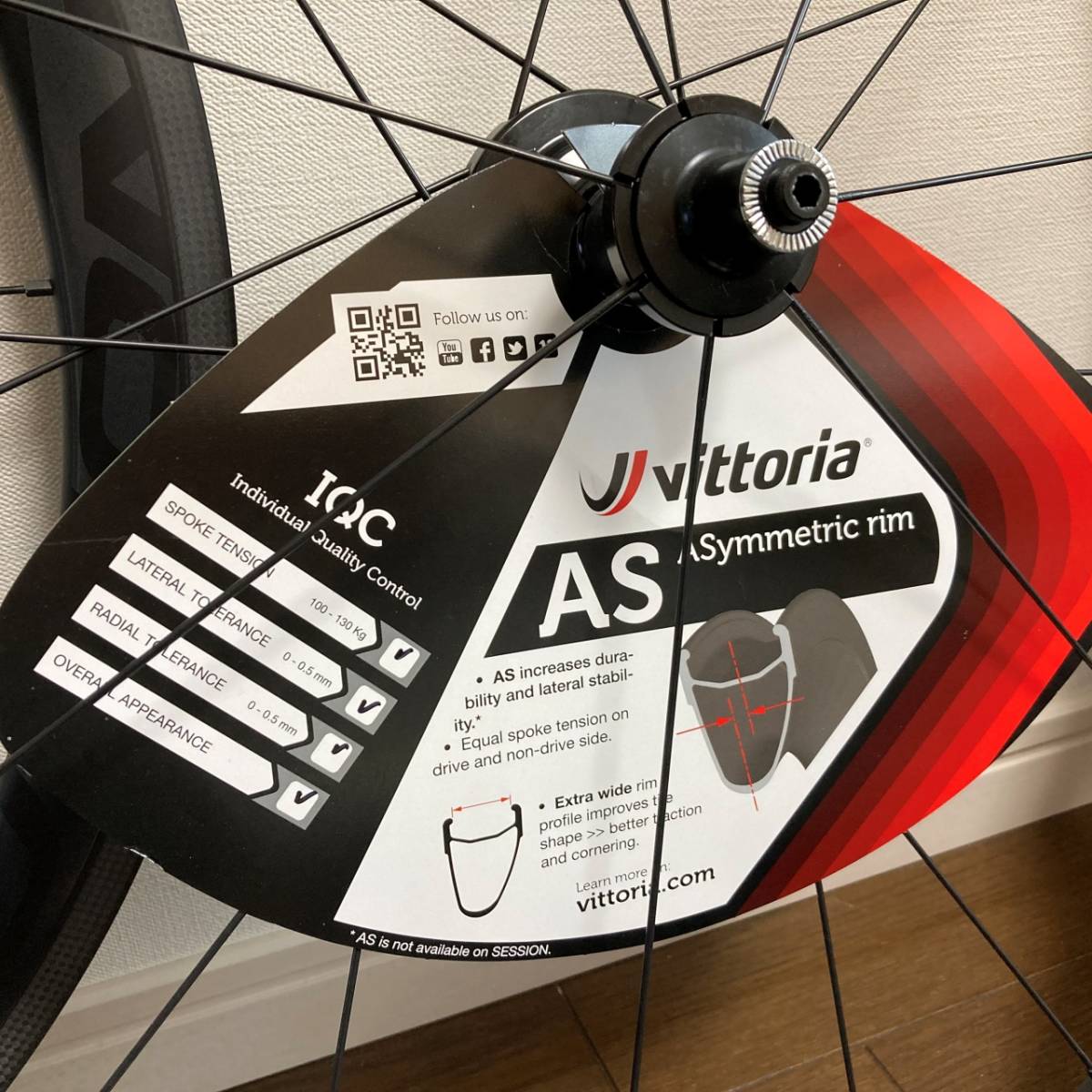 VITTORIA【ELUSION CARBON42チューブレスレディホイール前後セット