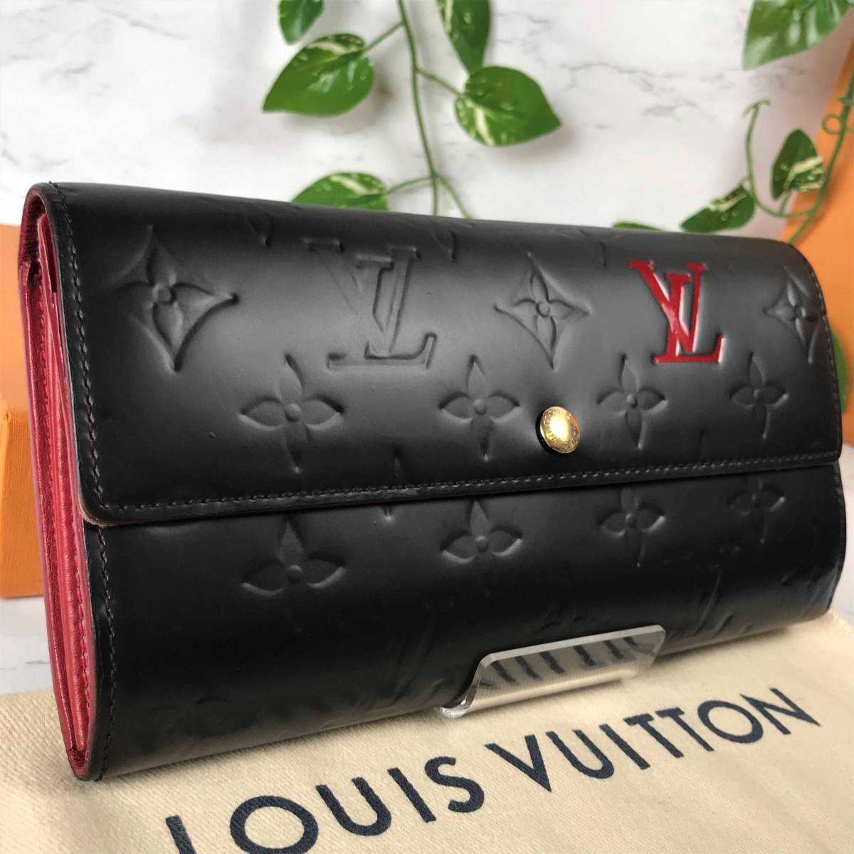 本物保証 1円~ 美品 LOUISVUITTON レッド×マットブラック