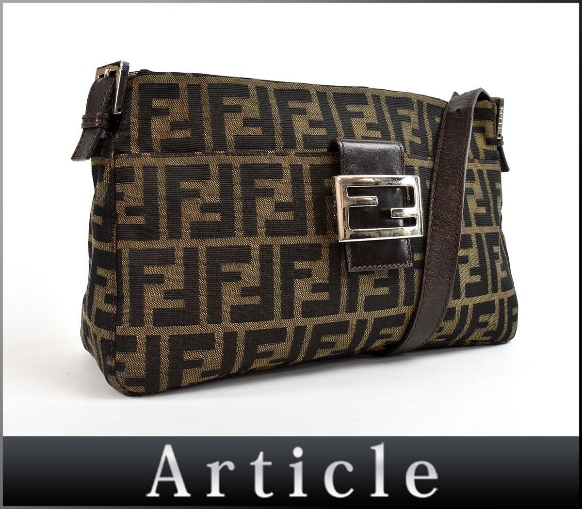 130821◇ FENDI フェンディ ズッカ ショルダーバッグ 斜めがけ