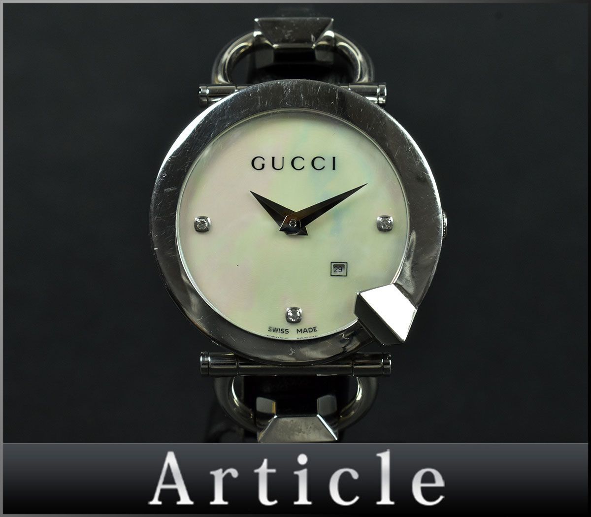 グッチ GUCCI 腕時計 キオド 122.5 シルバー×ブラック QZ デイト-