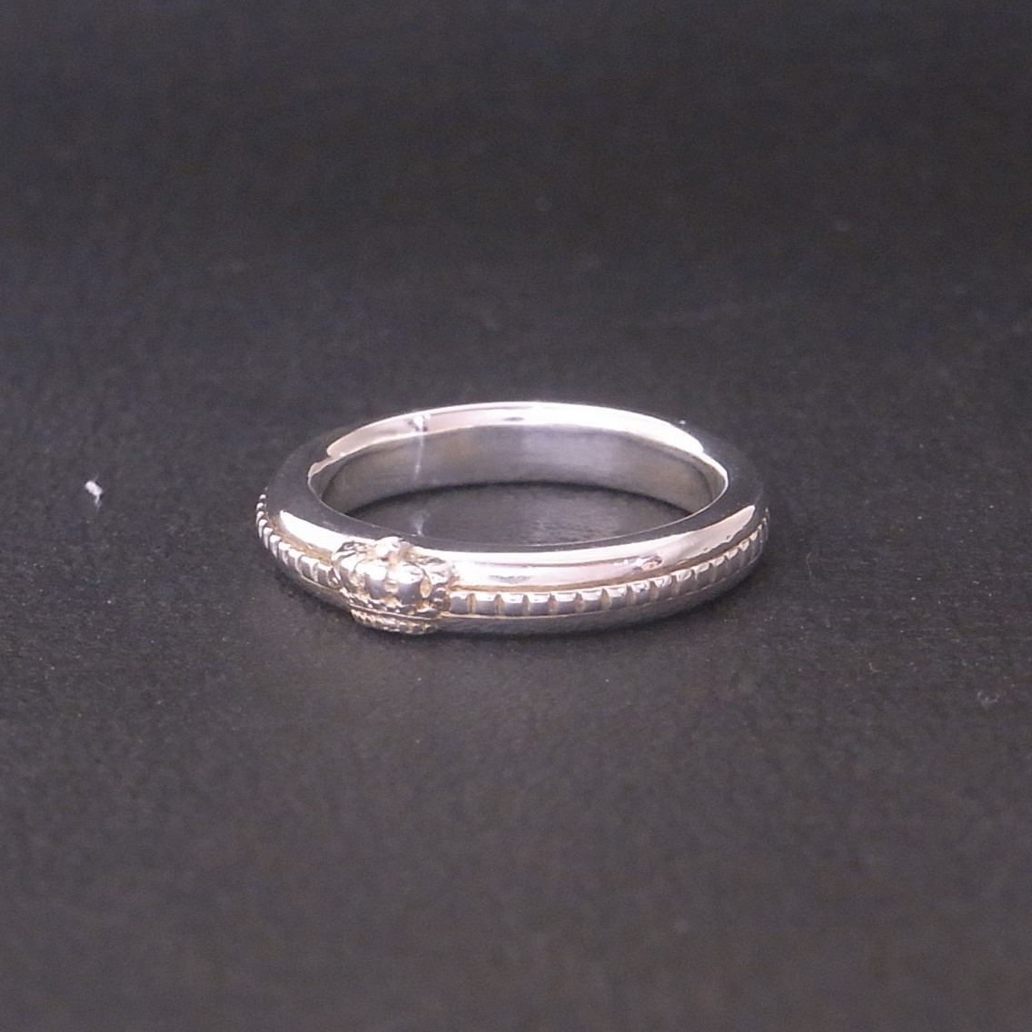 新品同様 美品 JUSTIN DAVIS ETOILE RING ジャスティンデイビス リング 10号 3.9g クラウン 王冠_画像2