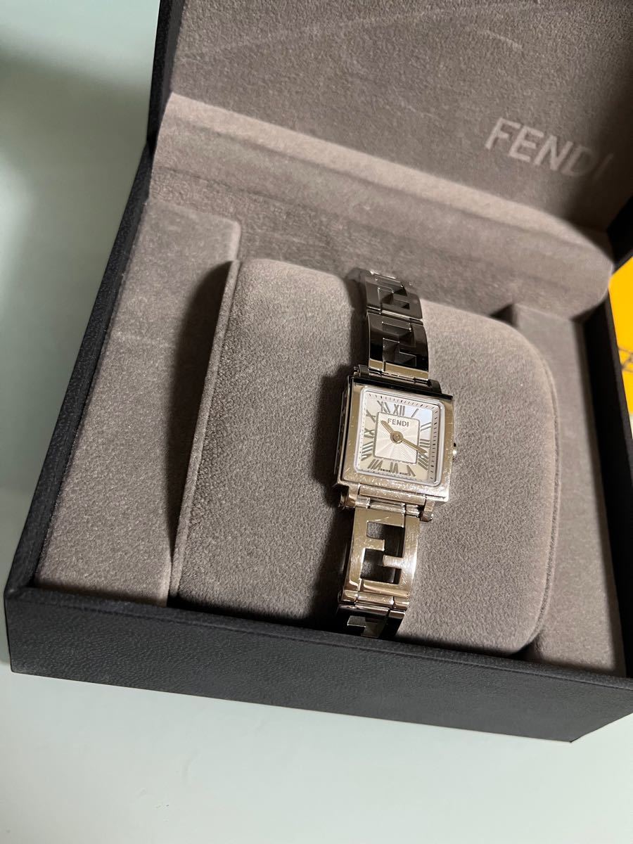FENDI 腕時計 ウォッチ シルバー クアドロミニ|Yahoo!フリマ(旧