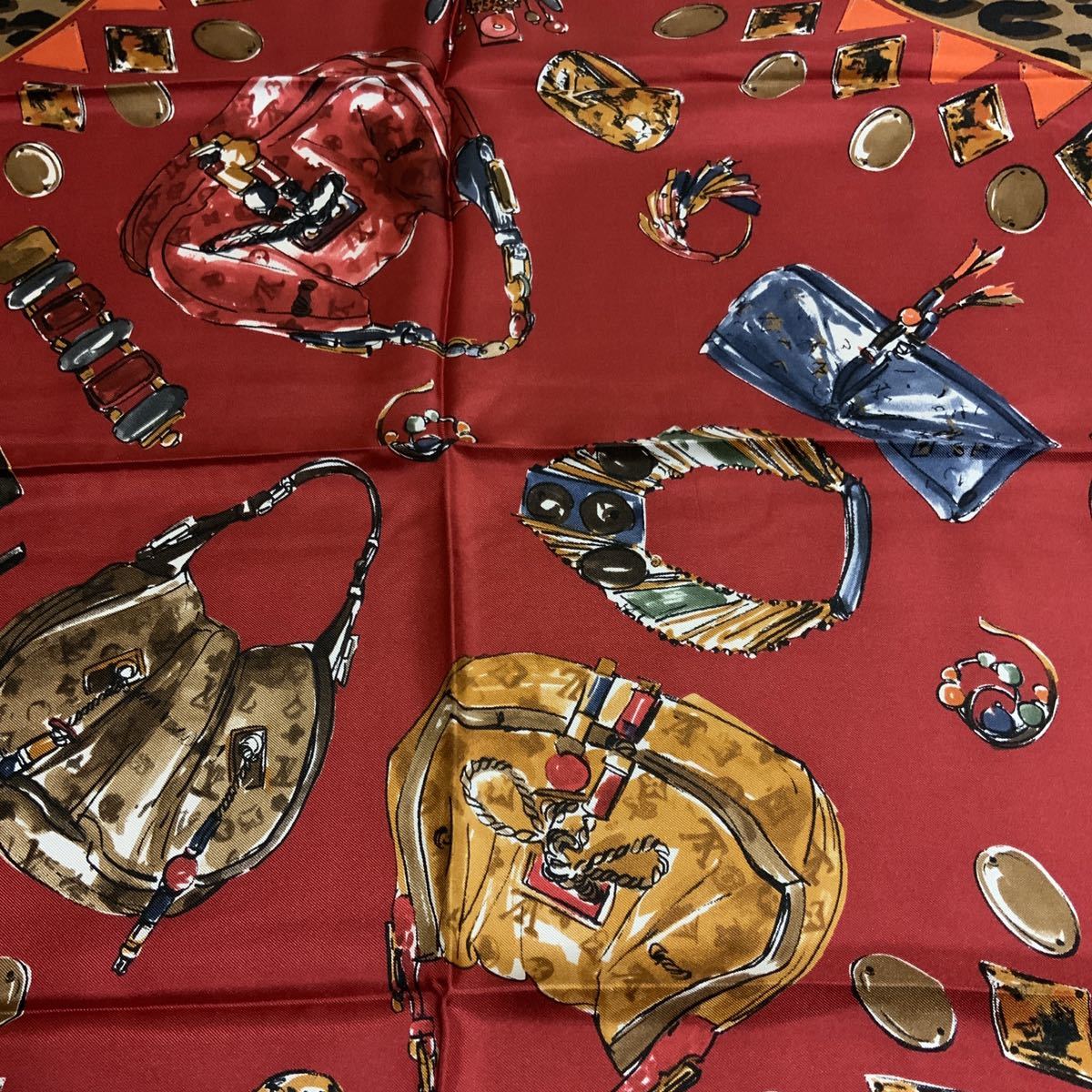 洗練されたデザイン ルイヴィトン LOUIS VUITTON スカーフ 新品 カレ