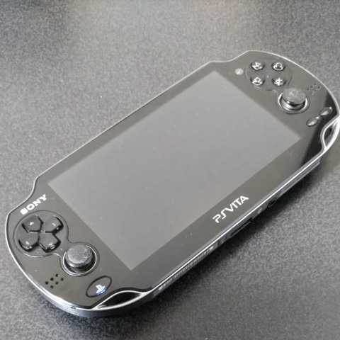 １円スタート】【PlayStation Vita PSVITA PCH-1000 ZA01 本体 8GB