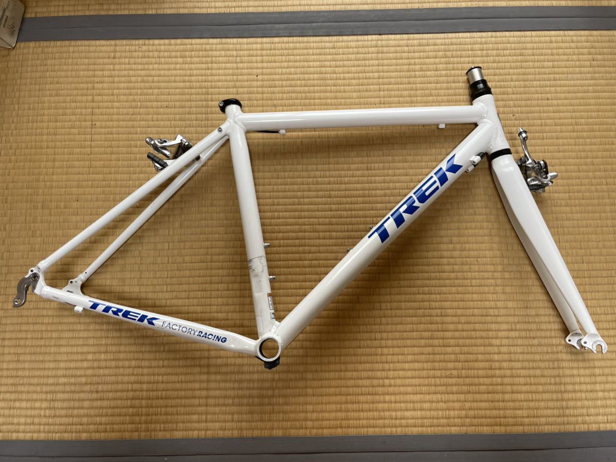 日経トレンディ トレック Trek ロードバイク 弱虫ペダル風 54 52 等に スペア 普段使い 現状 再塗装済 ロードバイクフレーム アルミ フレーム フレーム 日経トレンディ トレック Trek ロードバイク 弱虫ペダル風 54 52 等に スペア 普段使い 現状 再塗装済 ロードバイクフレーム アルミ フレーム フレーム