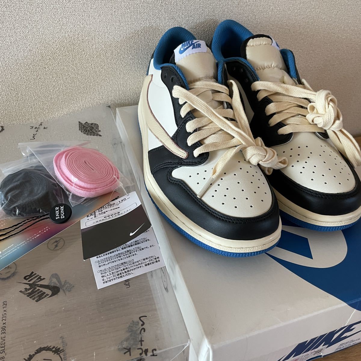 US9 27cm AIR JORDAN 1 Low Blue×White×Black Travis Scott × Fragment