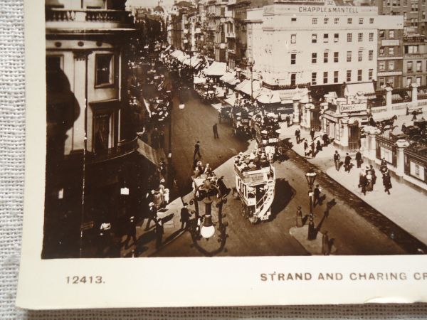 【絵葉書1枚】 STRAND AND CHARING CROSS -LONDON /HUNT'S SERIES /SELFRIDGE /戦前ヴィンテージバス馬車都市街建築 ハガキ 24-12413_画像8