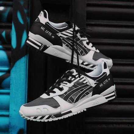 新品箱入 アシックス GEL LYTE Ⅲ 30周年 ゲルライト Ⅲ 28 5 新品箱入 アシックス GEL LYTE Ⅲ 30周年 ゲルライト Ⅲ 28 5