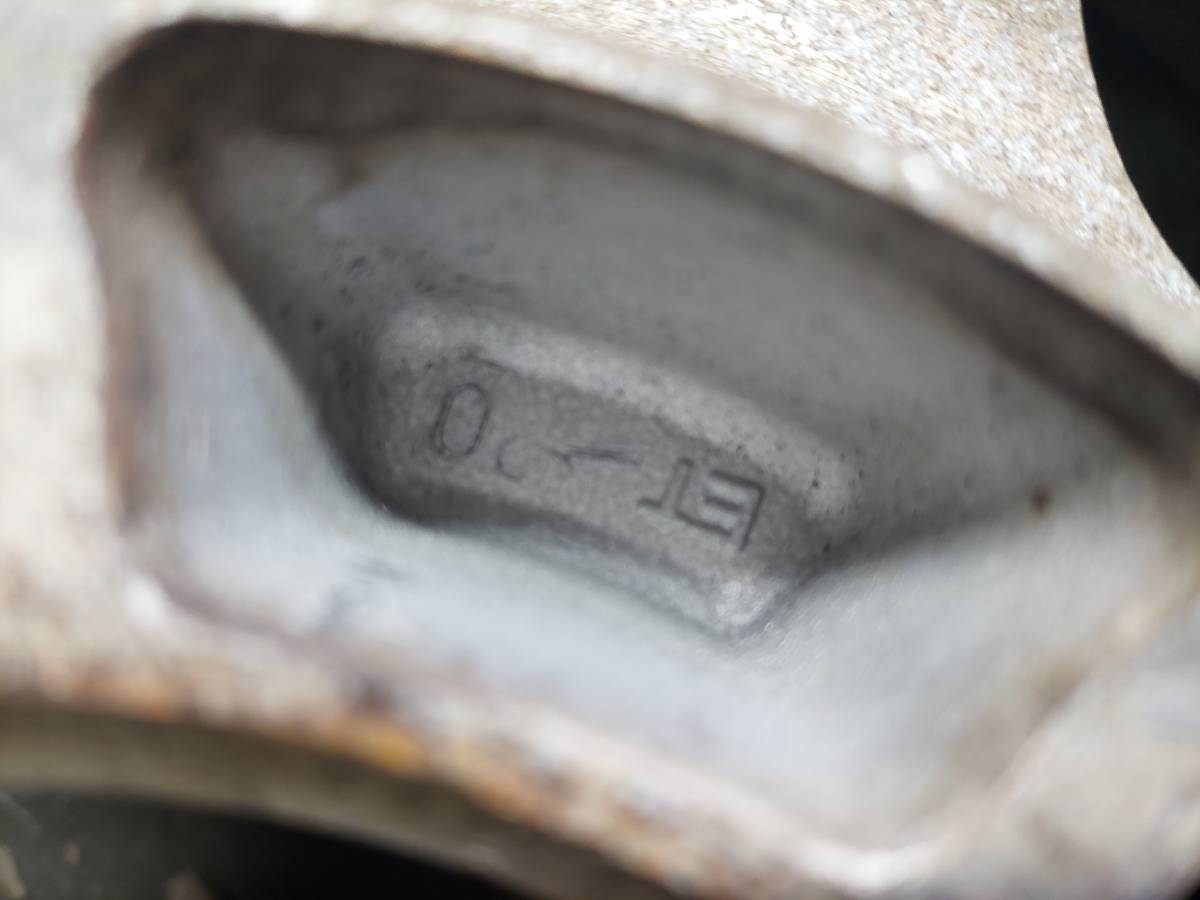 倉庫整理 ミッキートンプソン BFグッドリッチ マッドテレーン KM2 2012年製 285/75/16 タイヤホイール4本セット(6穴